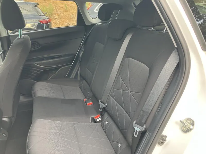 Hyundai Bayon 1.0 T-GDi 48V Tecno - foto 26