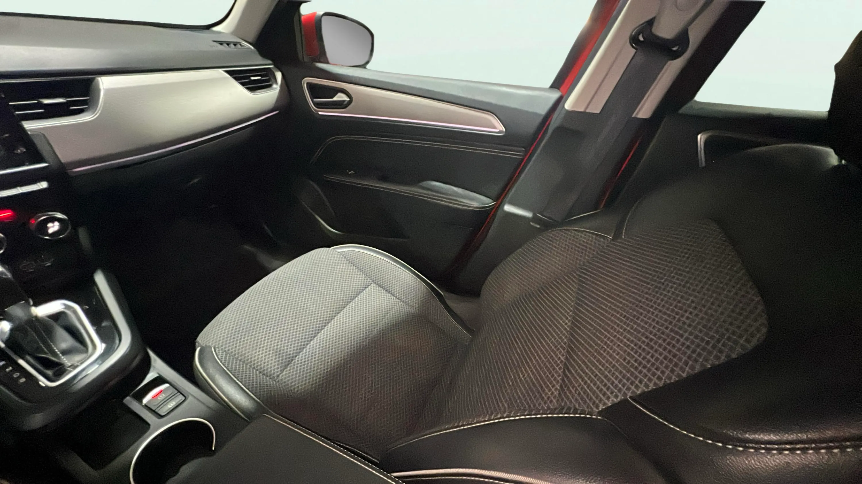 Renault Arkana Techno E-Tech full hybrid - foto 12