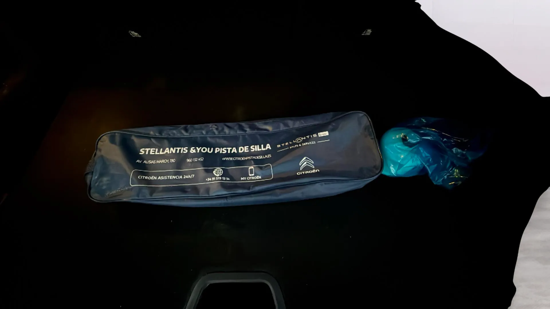 Citroën C4 BlueHDi 130 EAT8 Feel Pack - foto 23
