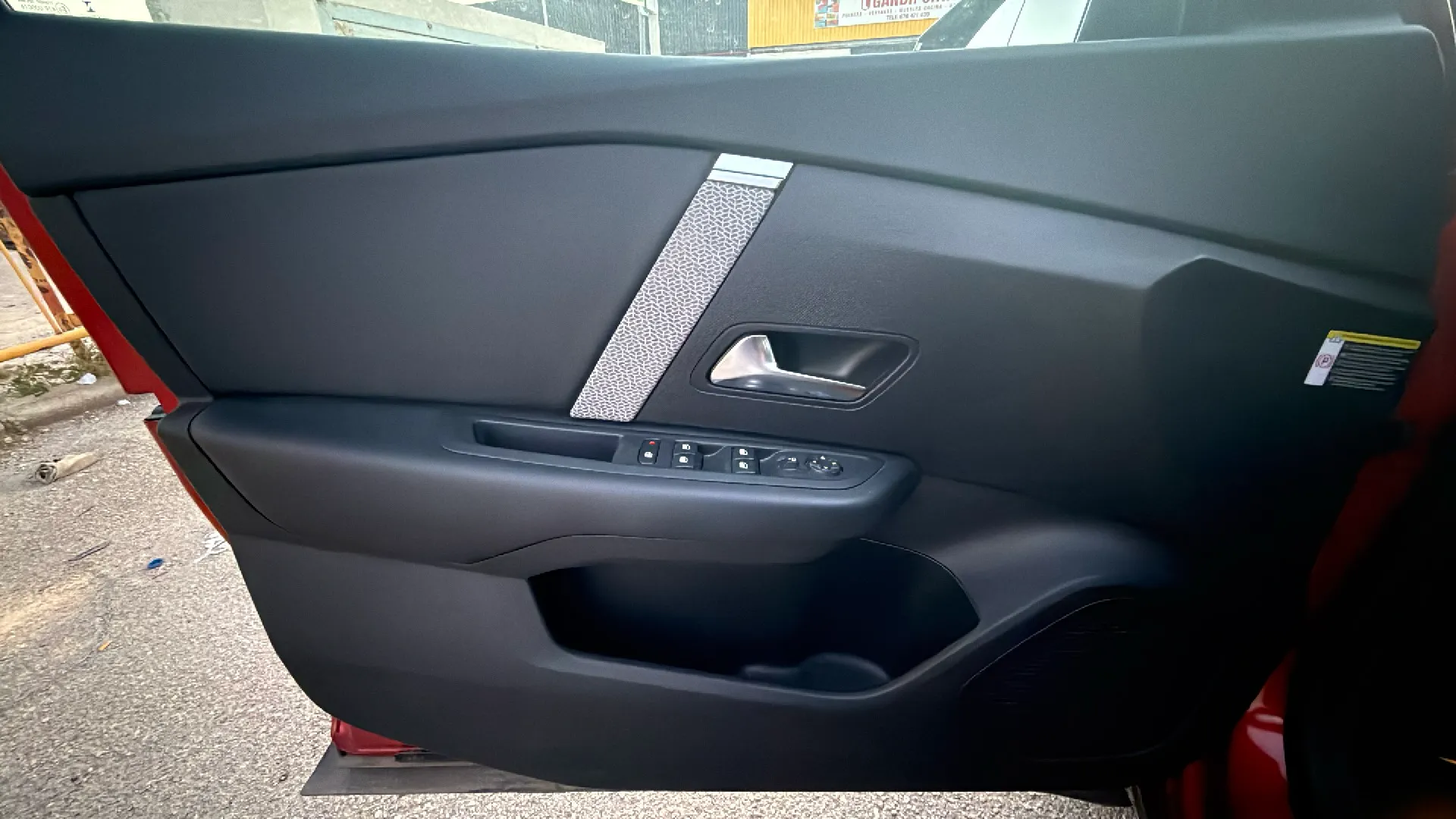 Citroën C4 BlueHDi 130 EAT8 Feel Pack - foto 9