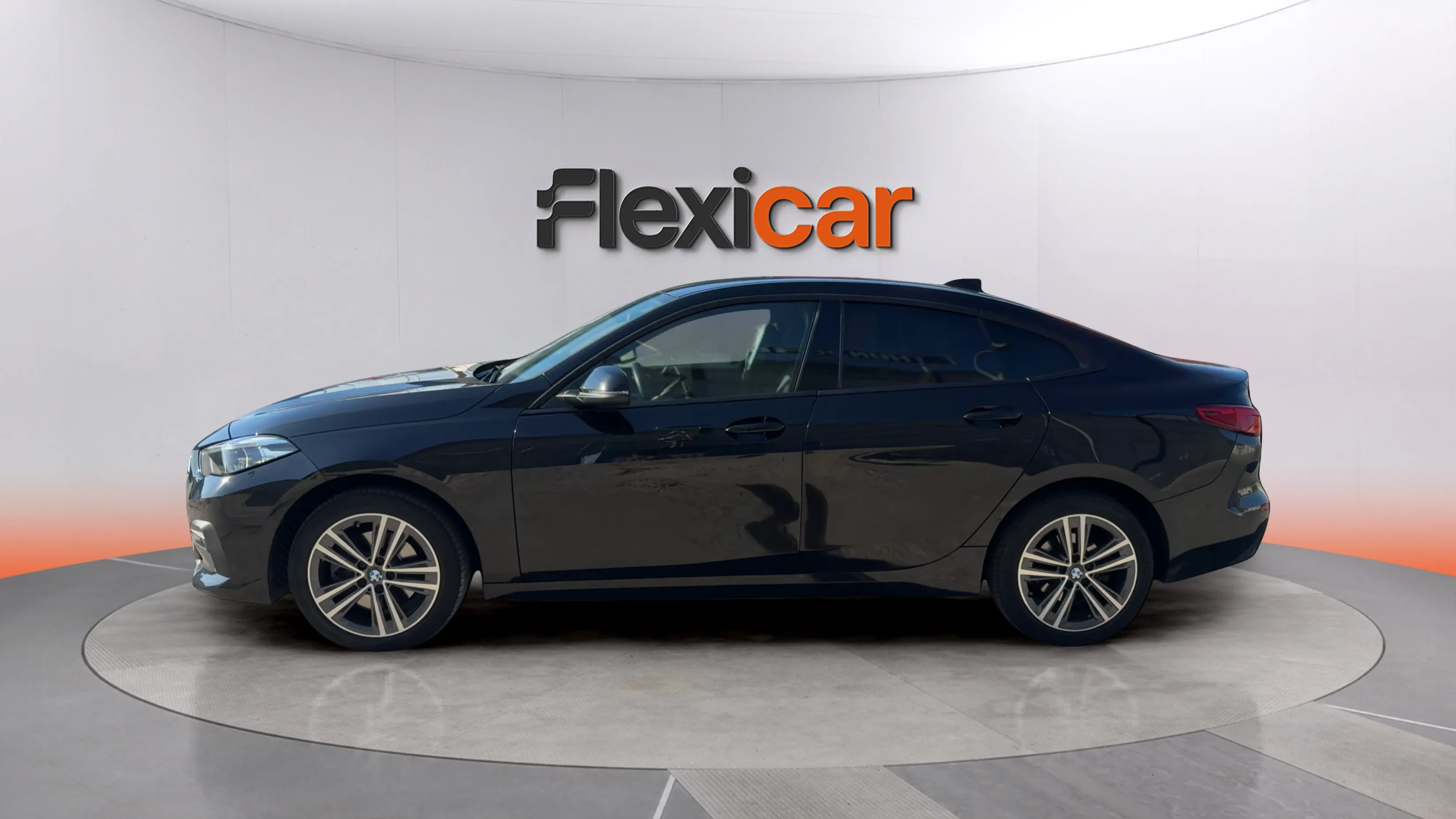 BMW Serie 2 218i Gran Coupe - foto 4