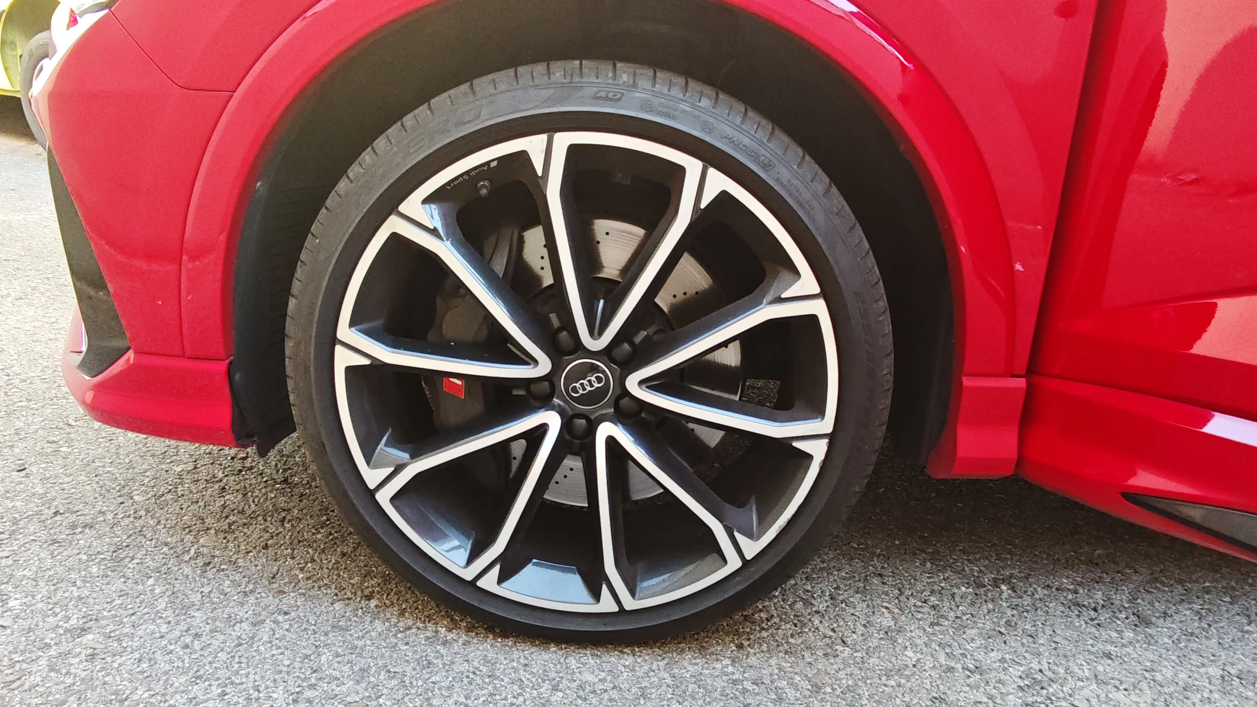 Audi Q3 RS 2.5 TFSI quattro - foto 21