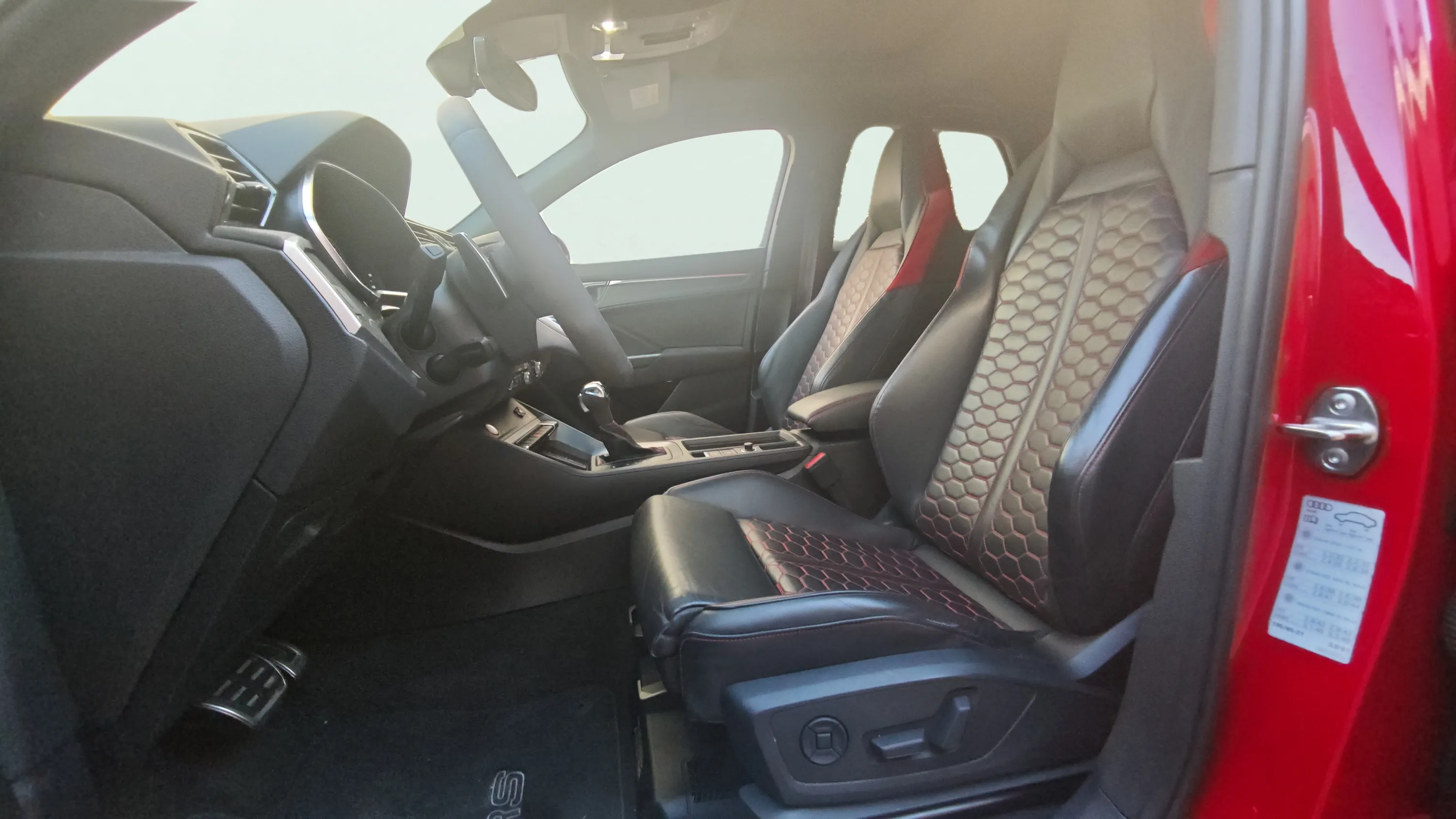 Audi Q3 RS 2.5 TFSI quattro - foto 7