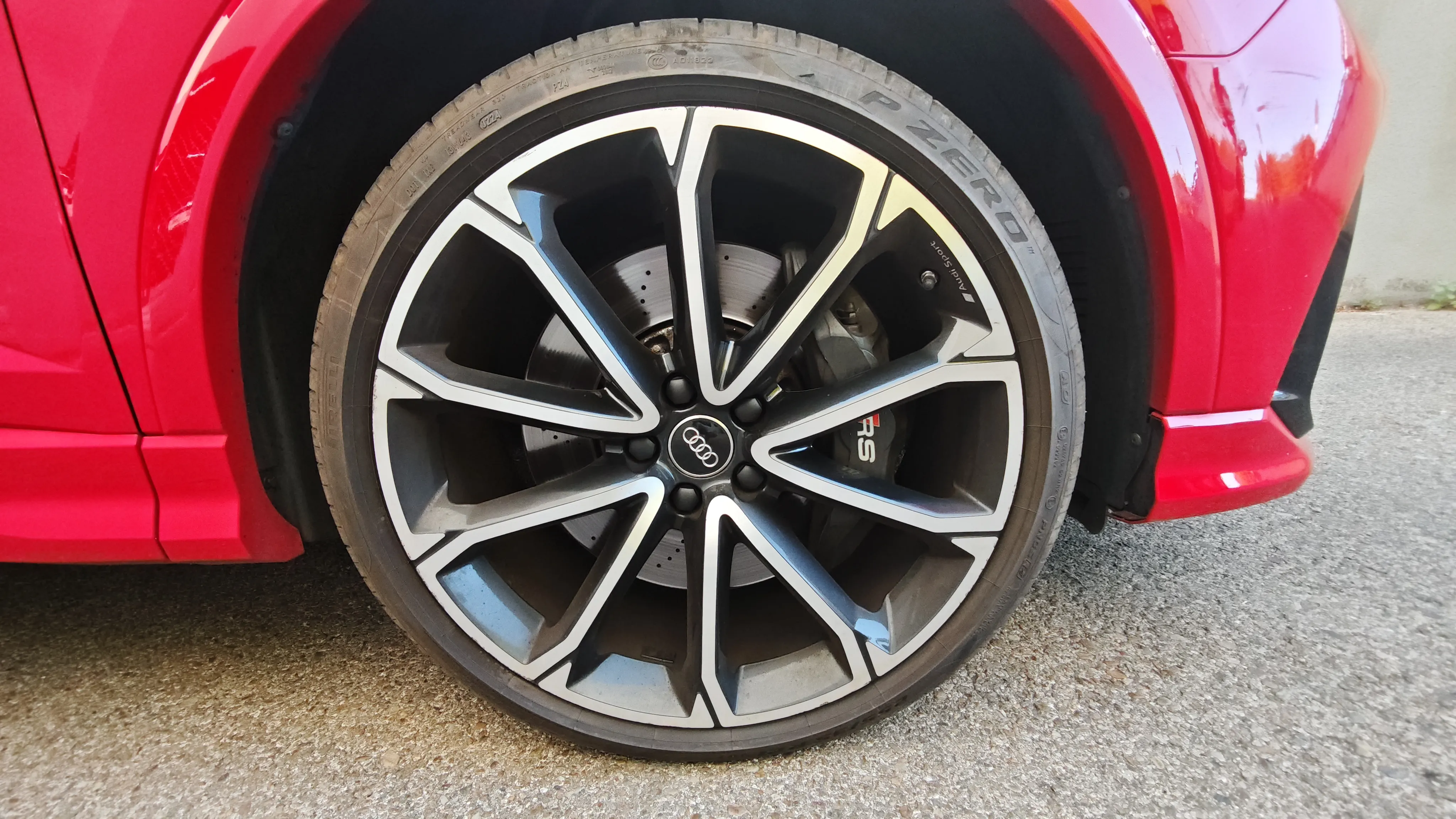 Audi Q3 RS 2.5 TFSI quattro - foto 14