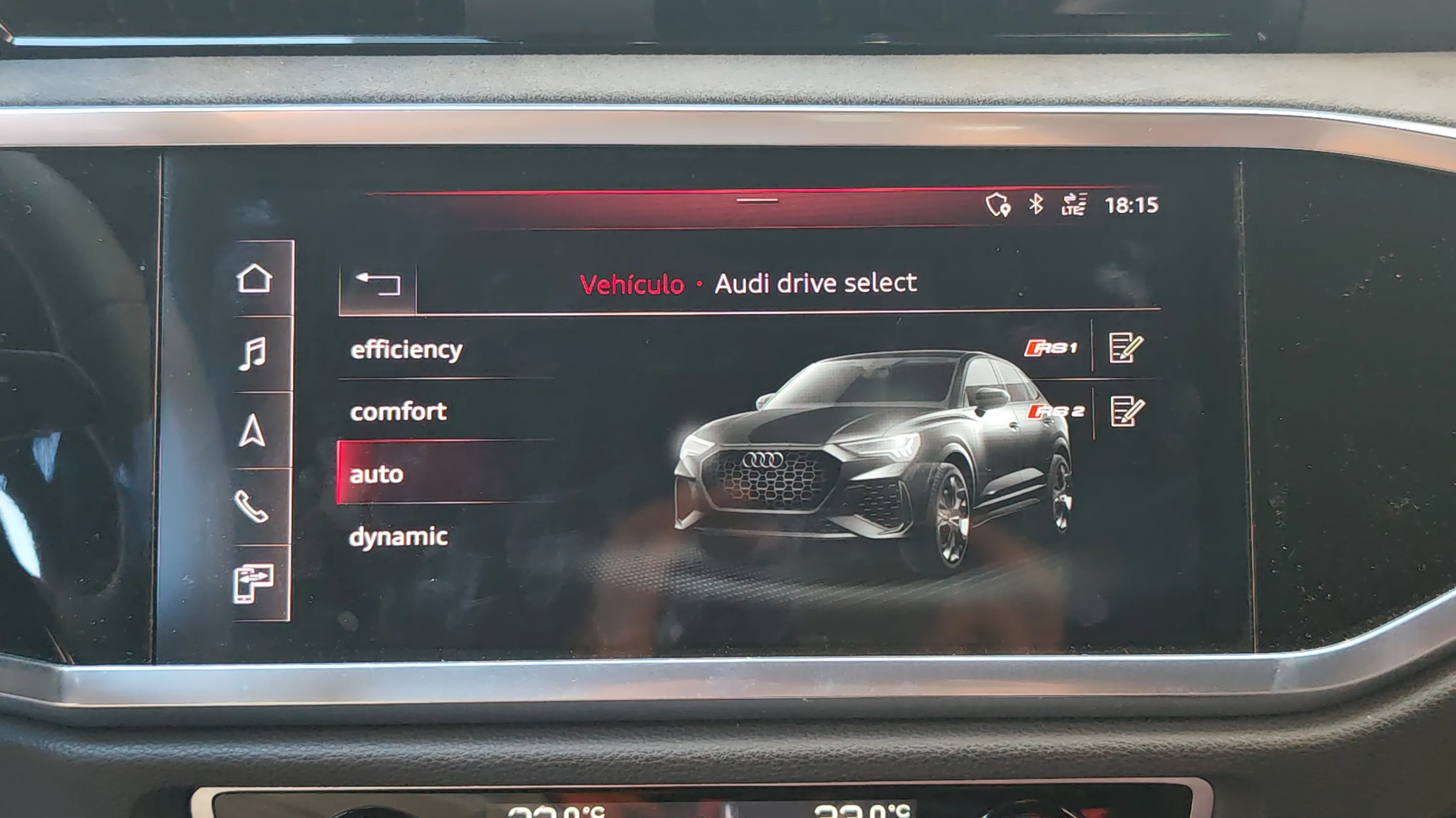 Audi Q3 RS 2.5 TFSI quattro - foto 15