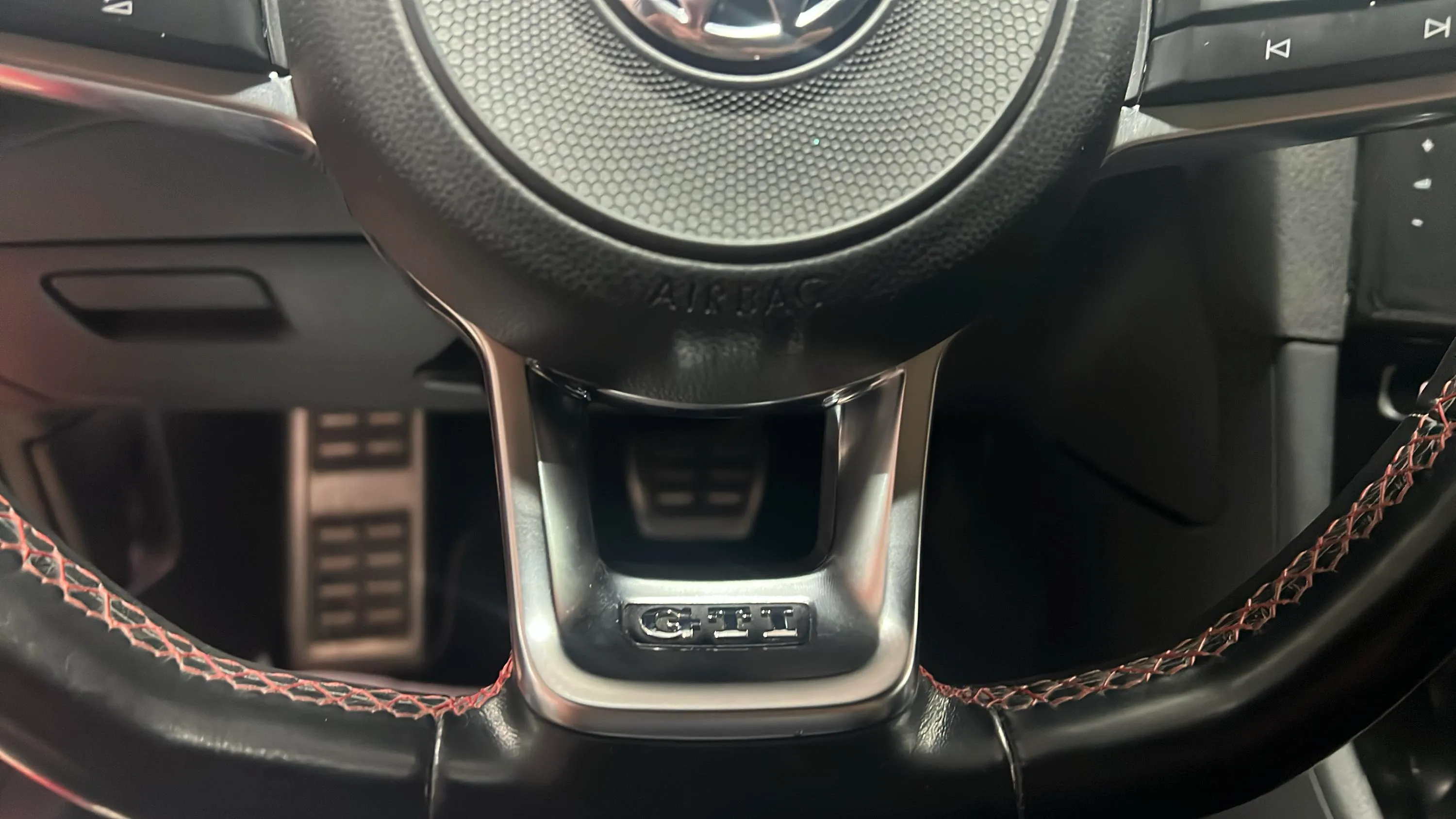 Volkswagen Golf GTI Performance 2.0 TSI DSG - foto 20