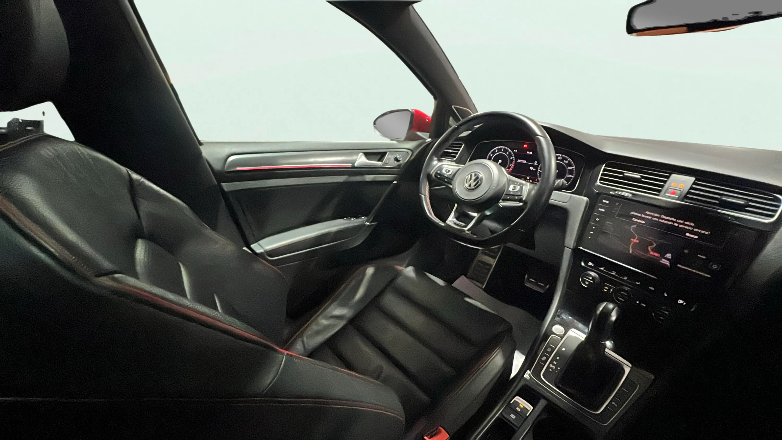 Volkswagen Golf GTI Performance 2.0 TSI DSG - foto 12