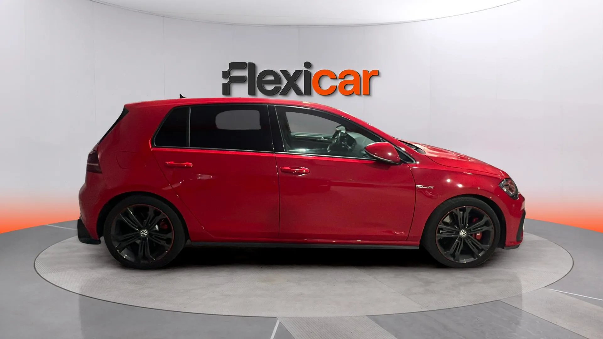 Volkswagen Golf GTI Performance 2.0 TSI DSG - foto 7