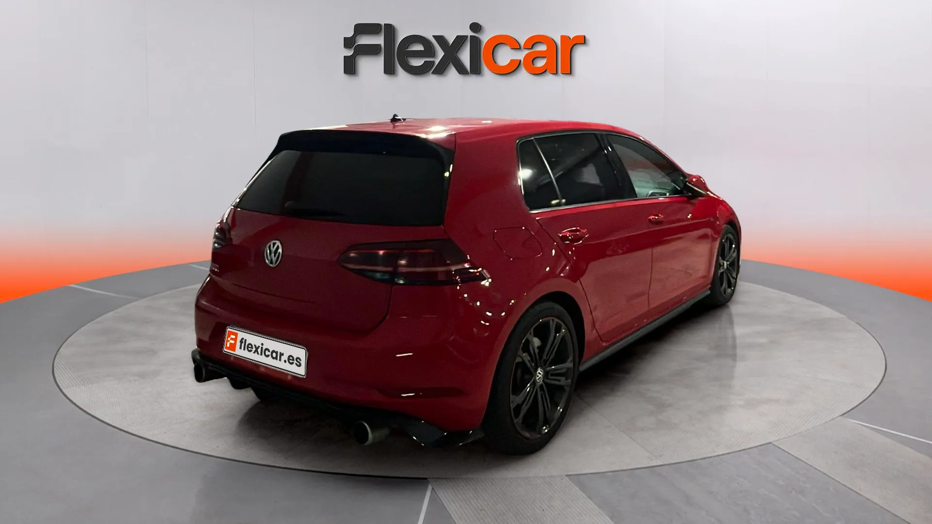 Volkswagen Golf GTI Performance 2.0 TSI DSG - foto 5