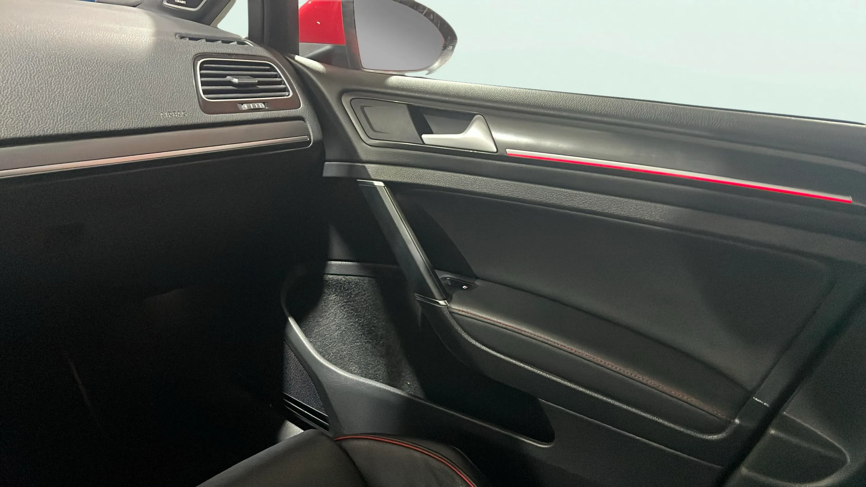 Volkswagen Golf GTI Performance 2.0 TSI DSG - foto 19