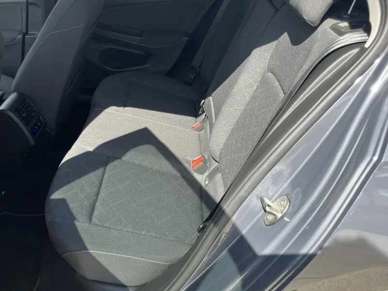 Volkswagen Golf Life 2.0 TDI - foto 17