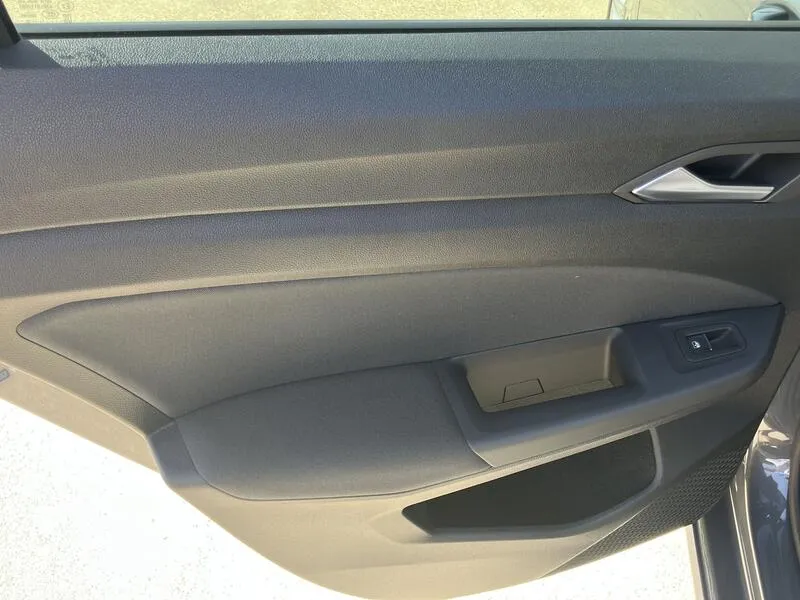 Volkswagen Golf Life 2.0 TDI - foto 38