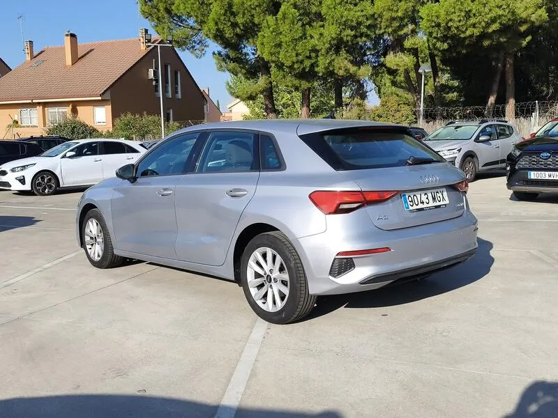 Audi A3 Sportback 30 TDI S tronic - foto 4