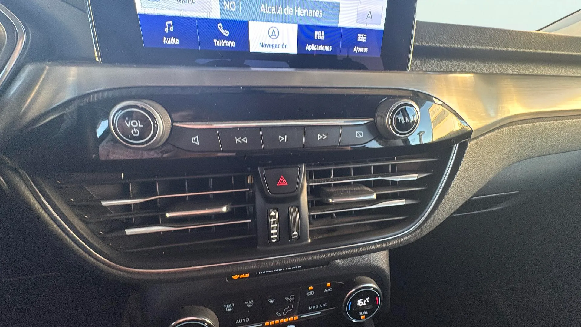 Ford Kuga Titanium 2.0 EcoBlue MHEV - foto 24