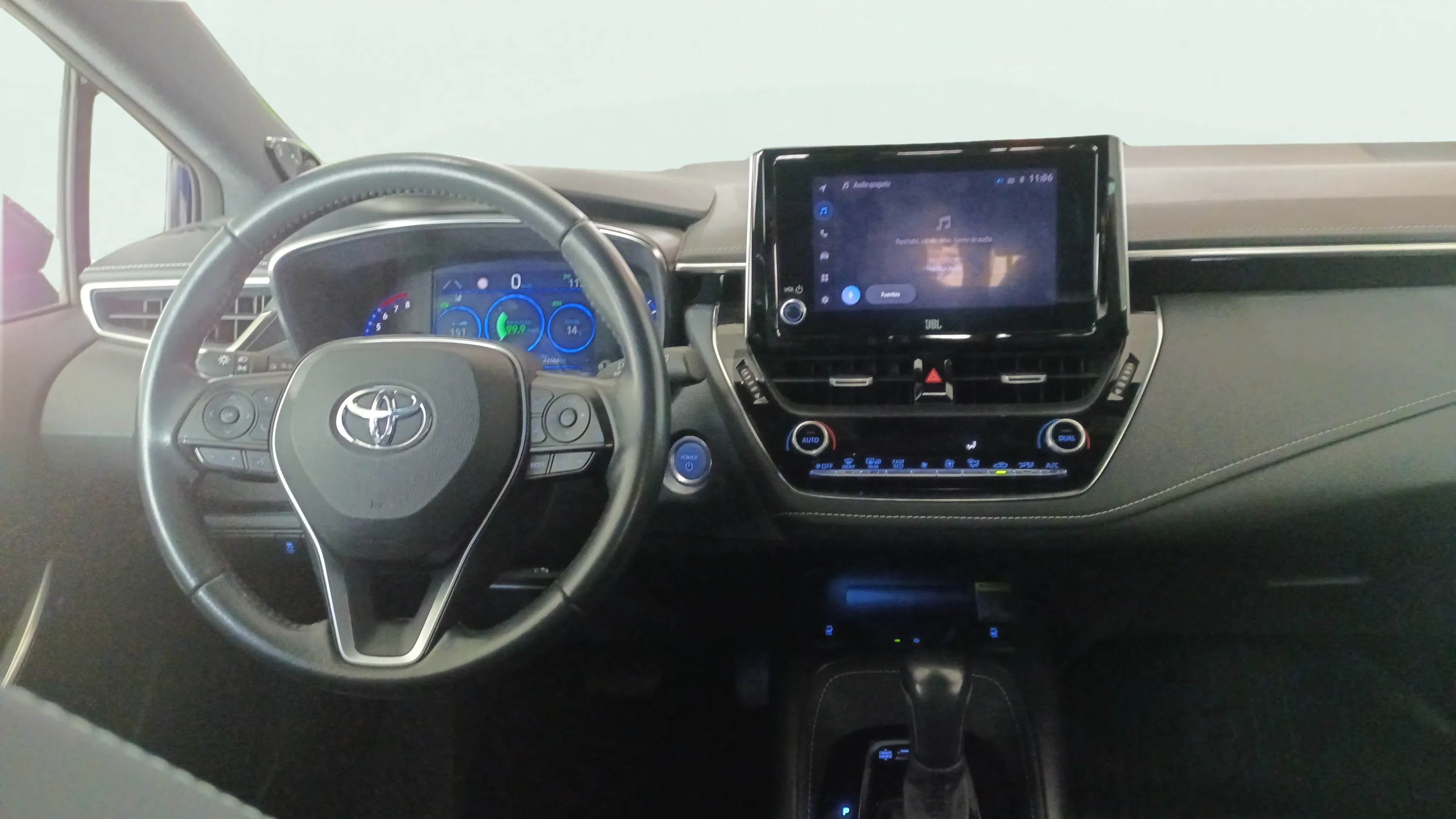 Toyota Corolla 200H GR-Sport - foto 13