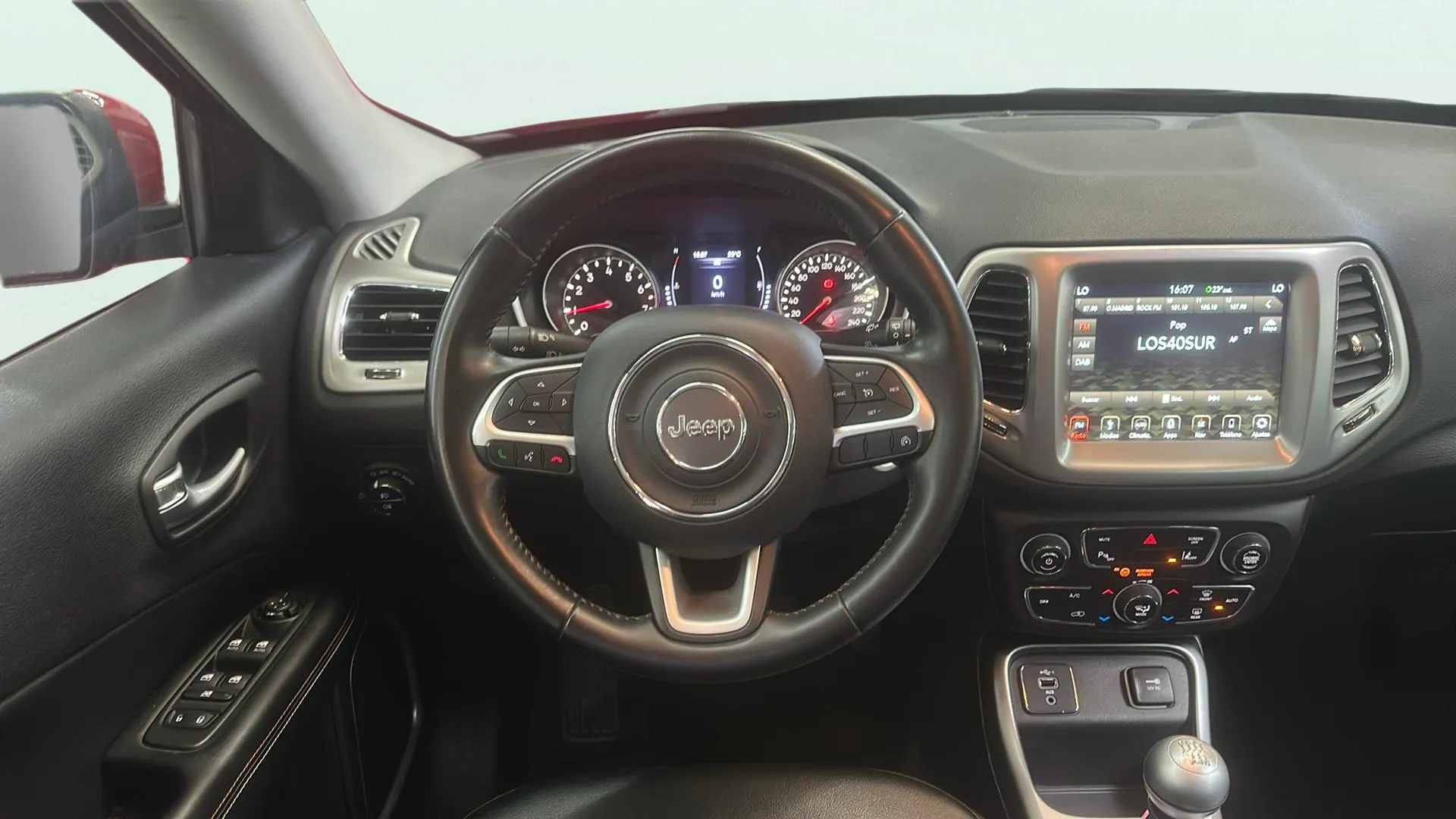 Jeep Compass 1.4 Mair Limited 4x2 - foto 8