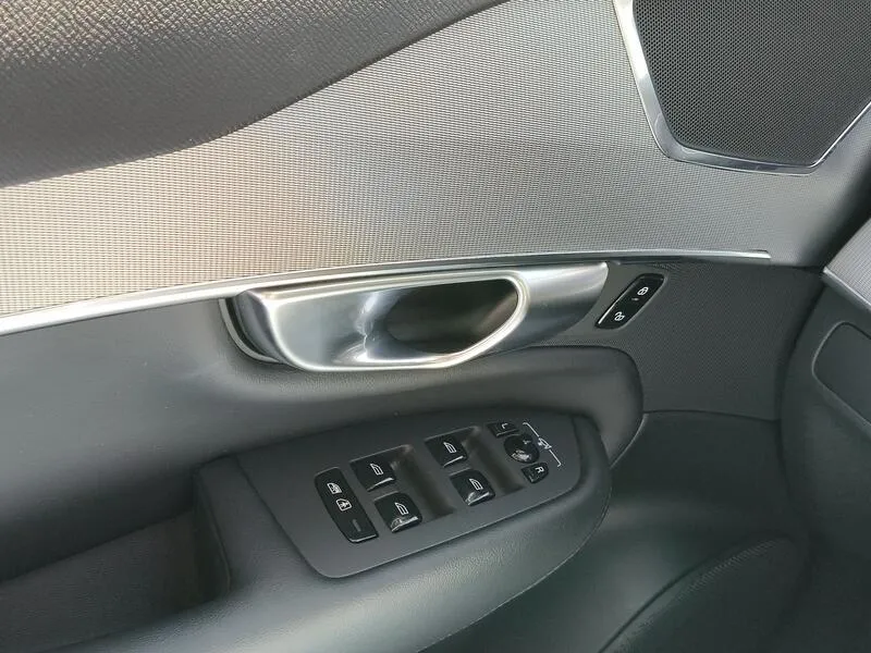 Volvo XC90 2.0 B5 D AWD Core - foto 28