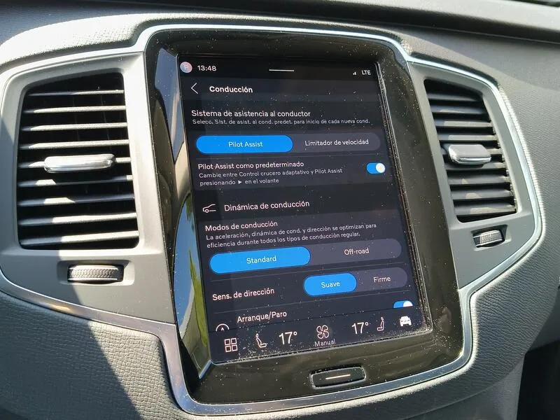 Volvo XC90 2.0 B5 D AWD Core - foto 18