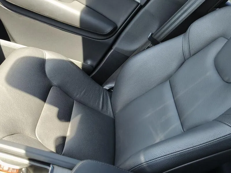 Volvo XC90 2.0 B5 D AWD Core - foto 21