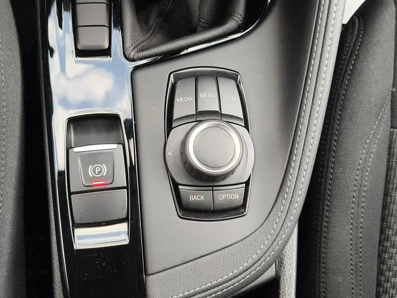 BMW X2 sDrive18d - foto 37