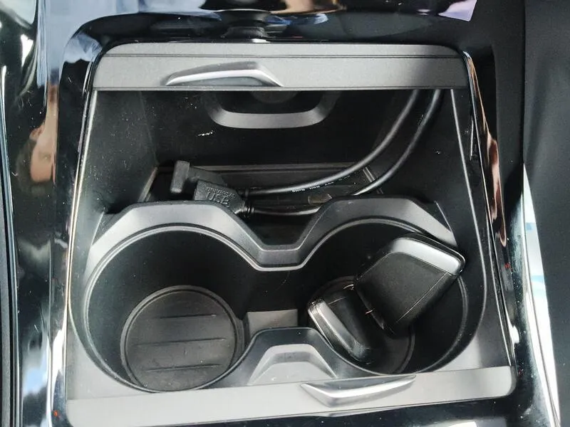 BMW X2 sDrive18d - foto 35