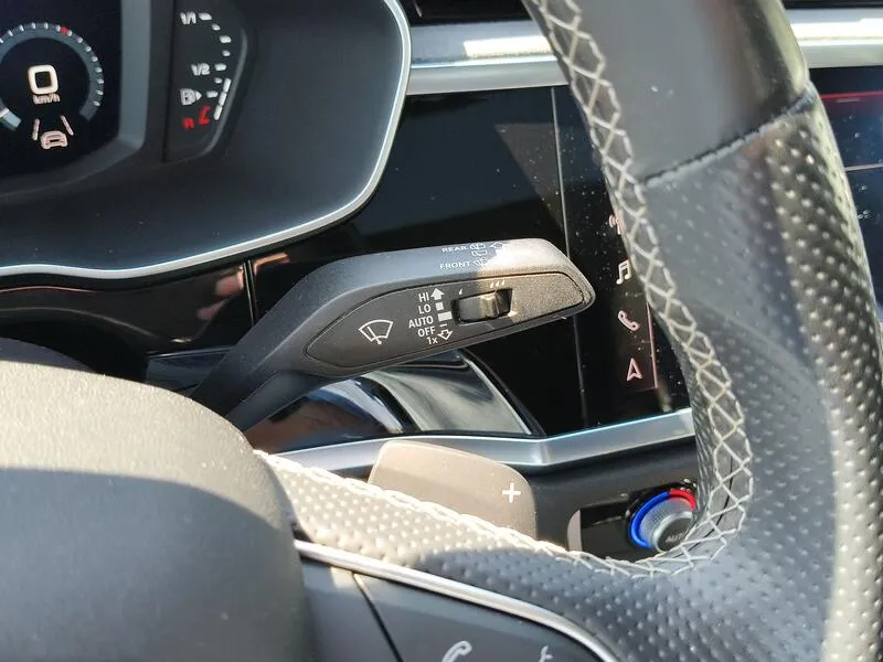 Audi Q3 Sportback 45 TFSI e S tronic Black Line - foto 26