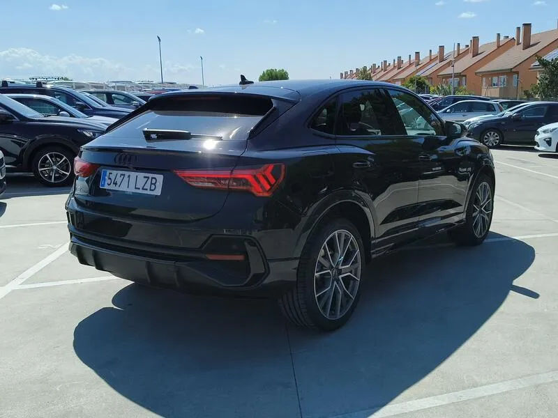 Audi Q3 Sportback 45 TFSI e S tronic Black Line - foto 6