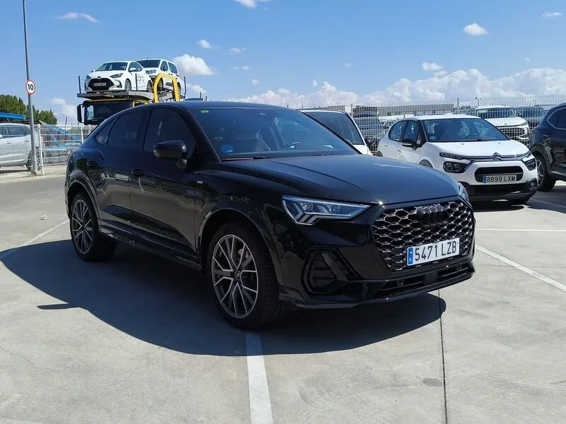 Audi Q3 Sportback 45 TFSI e S tronic Black Line - foto 8