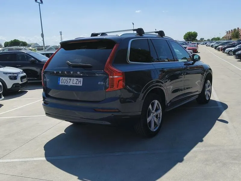 Volvo XC90 2.0 B5 D AWD Core - foto 6