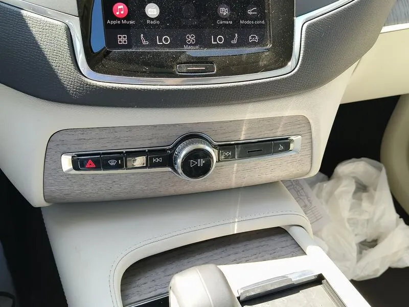 Volvo XC90 2.0 B5 D AWD Core - foto 12