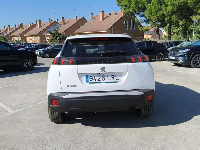 Peugeot 2008 Allure Pack BlueHDi - foto 5