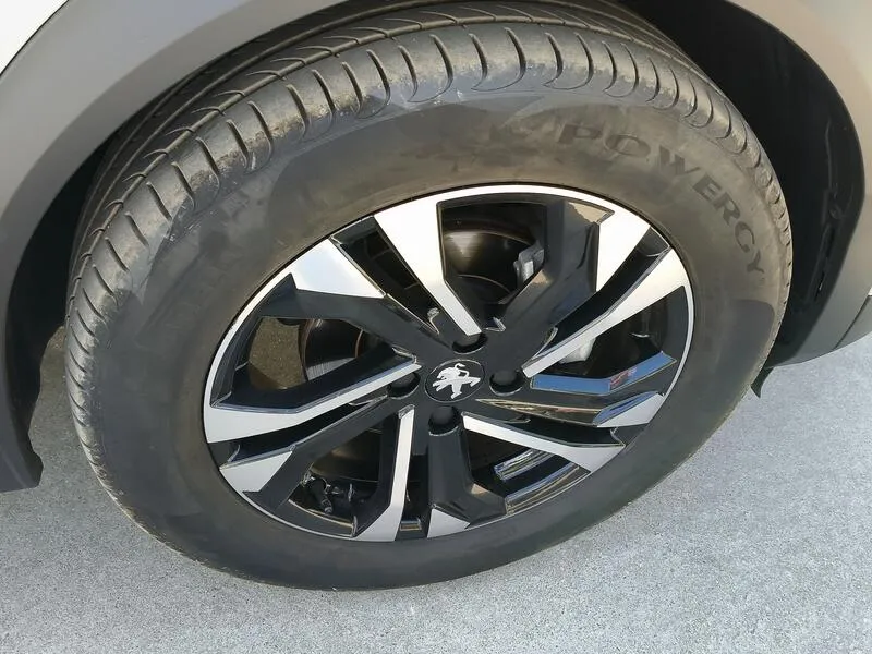 Peugeot 2008 Allure Pack BlueHDi - foto 43