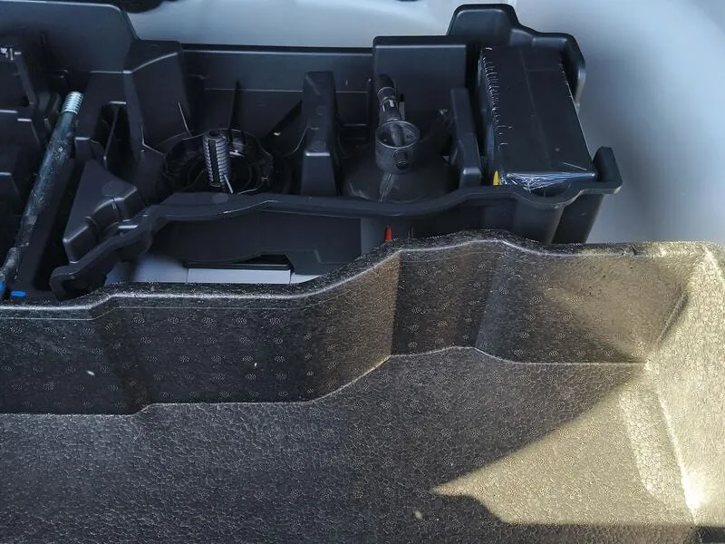 Peugeot 2008 Allure Pack BlueHDi - foto 39