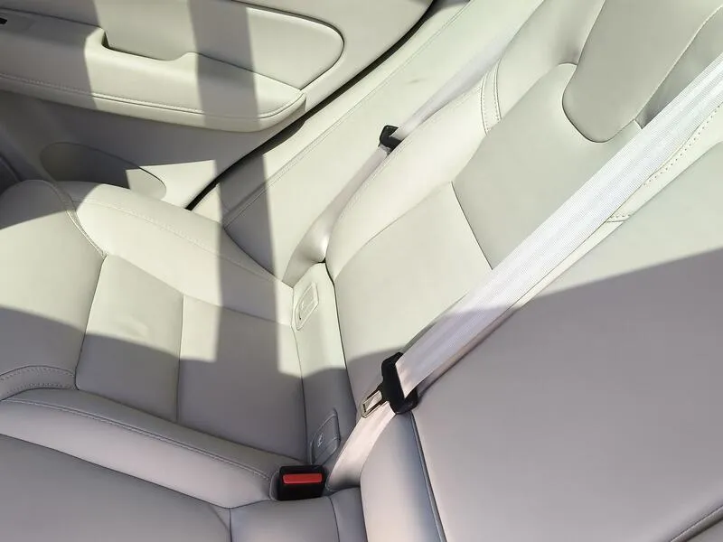 Volvo XC60 2.0 T6 AWD Recharge Plus Bright - foto 35