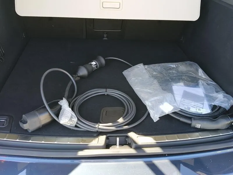 Volvo XC60 2.0 T6 AWD Recharge Plus Bright - foto 38