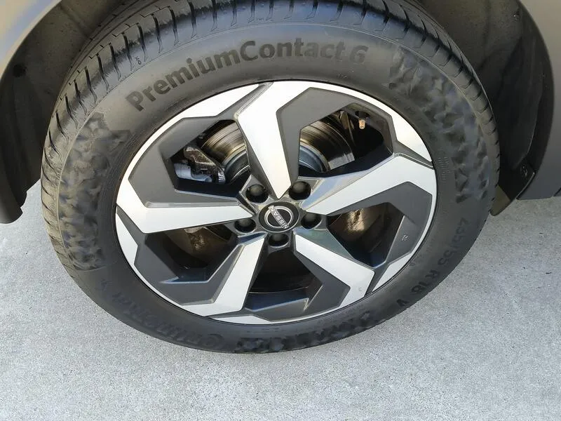 Nissan Qashqai DIG-T Xtronic N-Connecta - foto 40