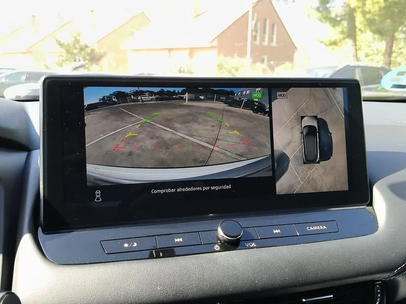 Nissan Qashqai DIG-T Xtronic N-Connecta - foto 16