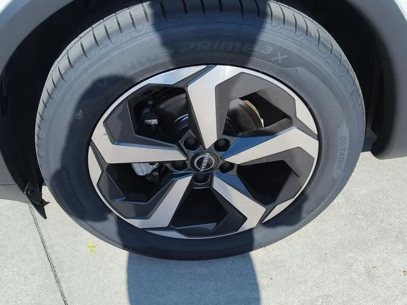 Nissan Qashqai DIG-T Xtronic N-Connecta - foto 45