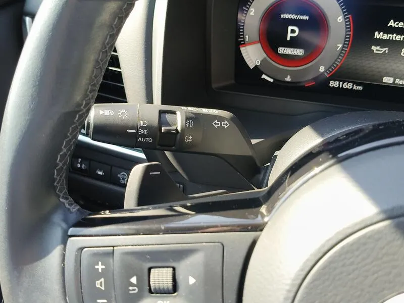 Nissan Qashqai DIG-T Xtronic N-Connecta - foto 27