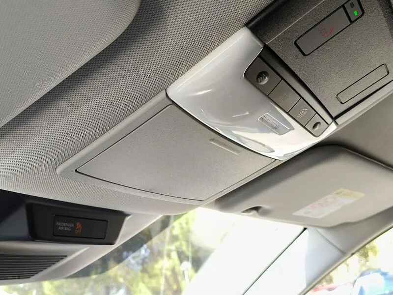 Nissan Qashqai DIG-T Xtronic N-Connecta - foto 23