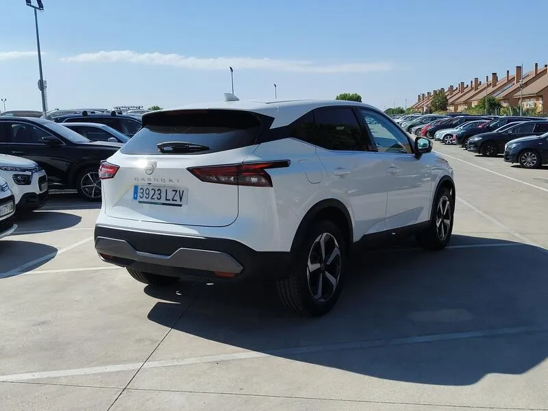 Nissan Qashqai DIG-T Xtronic N-Connecta - foto 6