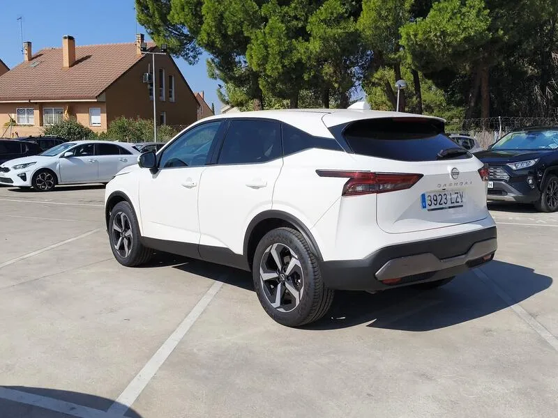 Nissan Qashqai DIG-T Xtronic N-Connecta - foto 4