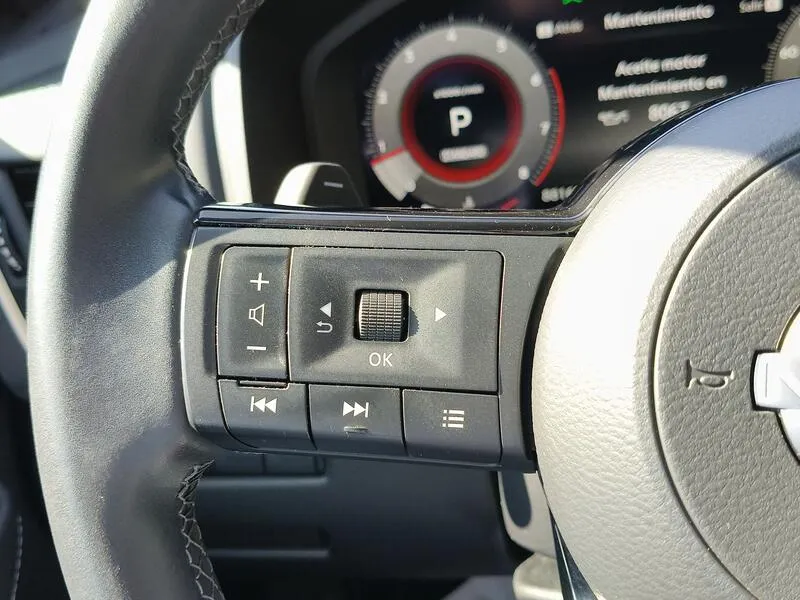 Nissan Qashqai DIG-T Xtronic N-Connecta - foto 26