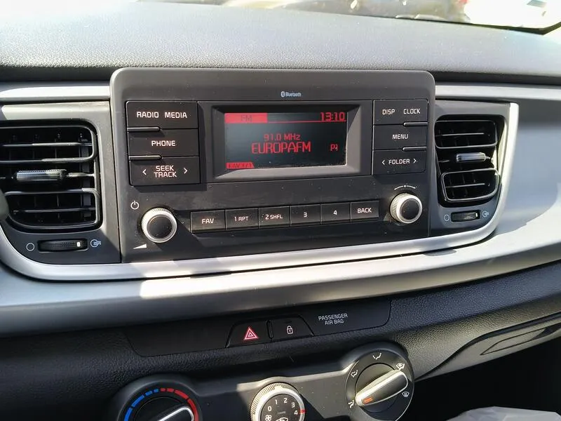 Kia Rio 1.0 T-GDi MHEV iMT Concept - foto 11