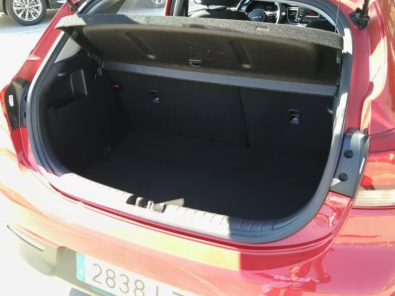 Kia Rio 1.0 T-GDi MHEV iMT Concept - foto 34