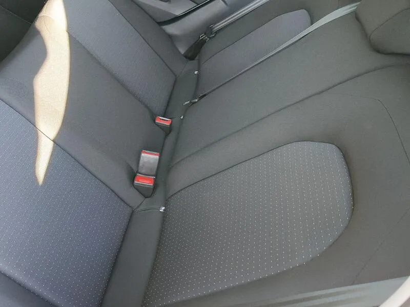 SEAT Arona 1.0 TSI Style Plus - foto 34