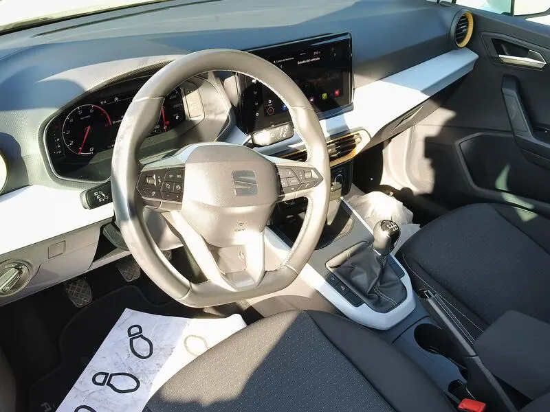 SEAT Arona 1.0 TSI Style Plus - foto 10