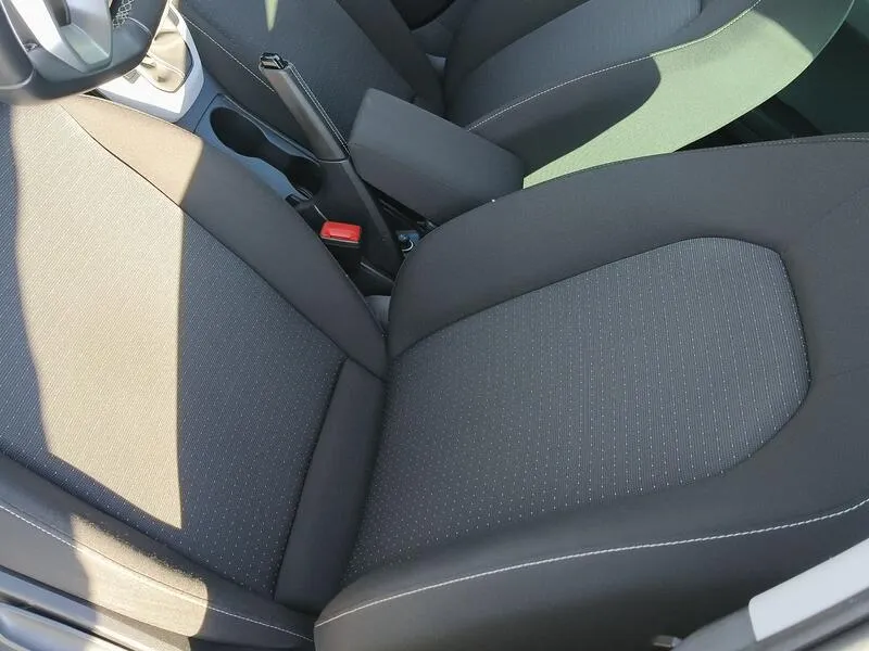 SEAT Arona 1.0 TSI Style Plus - foto 31