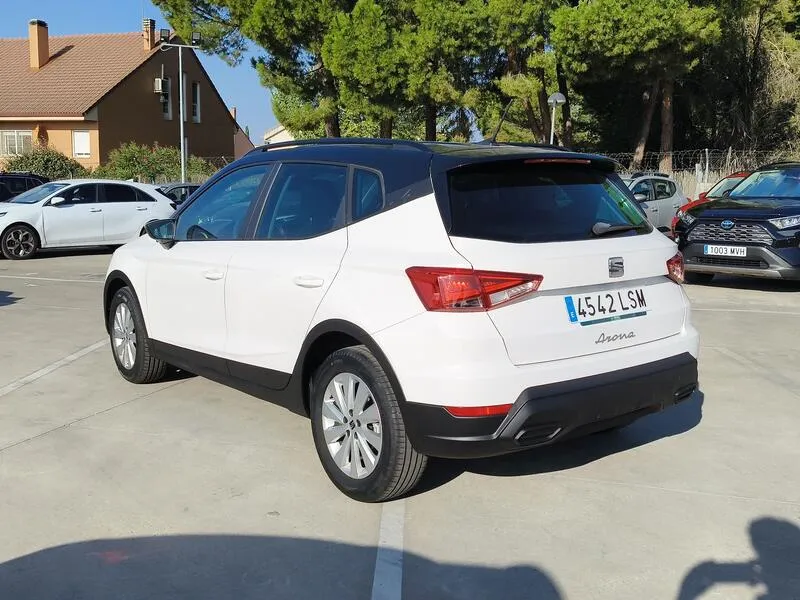 SEAT Arona 1.0 TSI Style Plus - foto 4