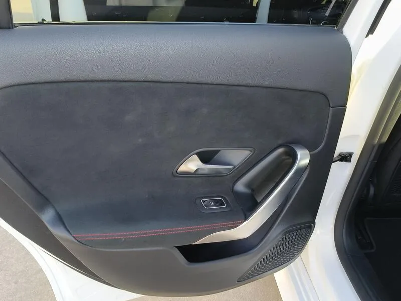 Mercedes-Benz Clase A 180d - foto 35